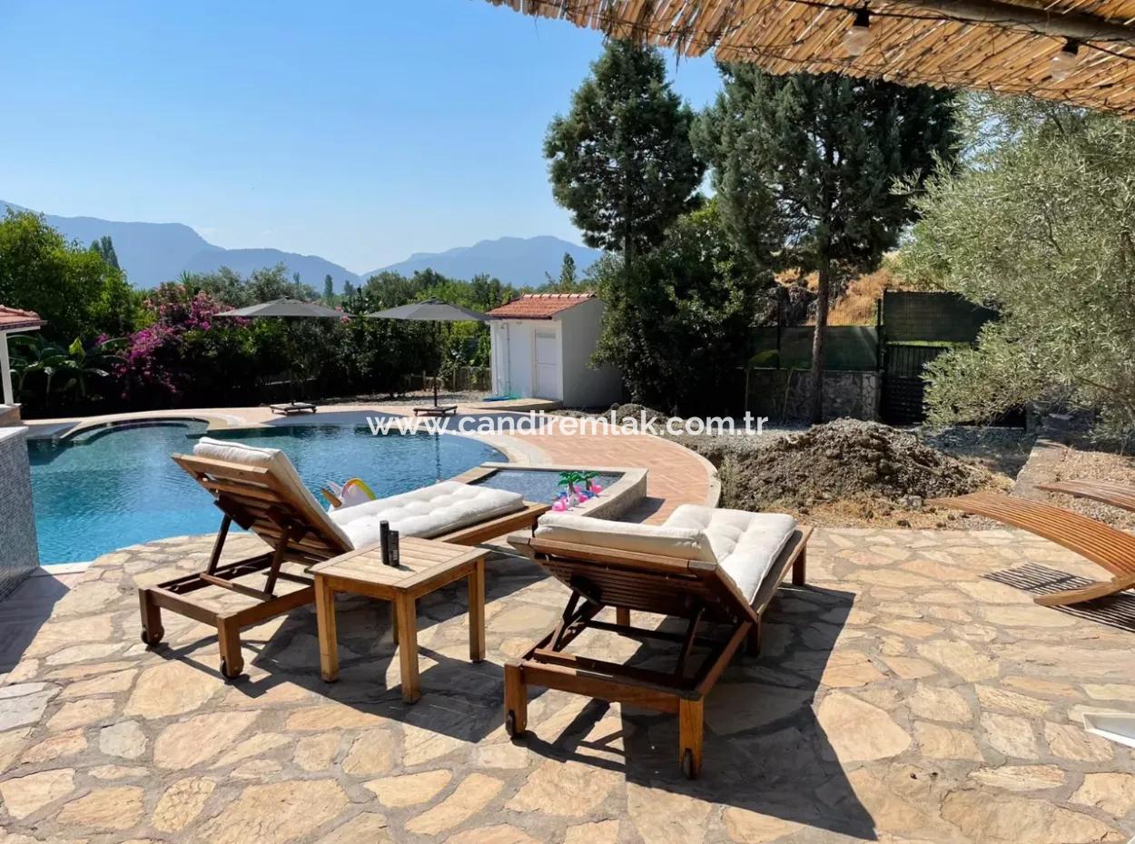 5 2 Villen Zum Verkauf In Andir