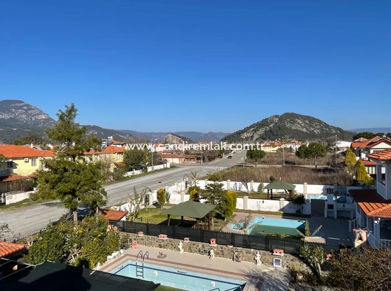 Villa Zum Verkauf In 600M2 Grundstück In Dalyan