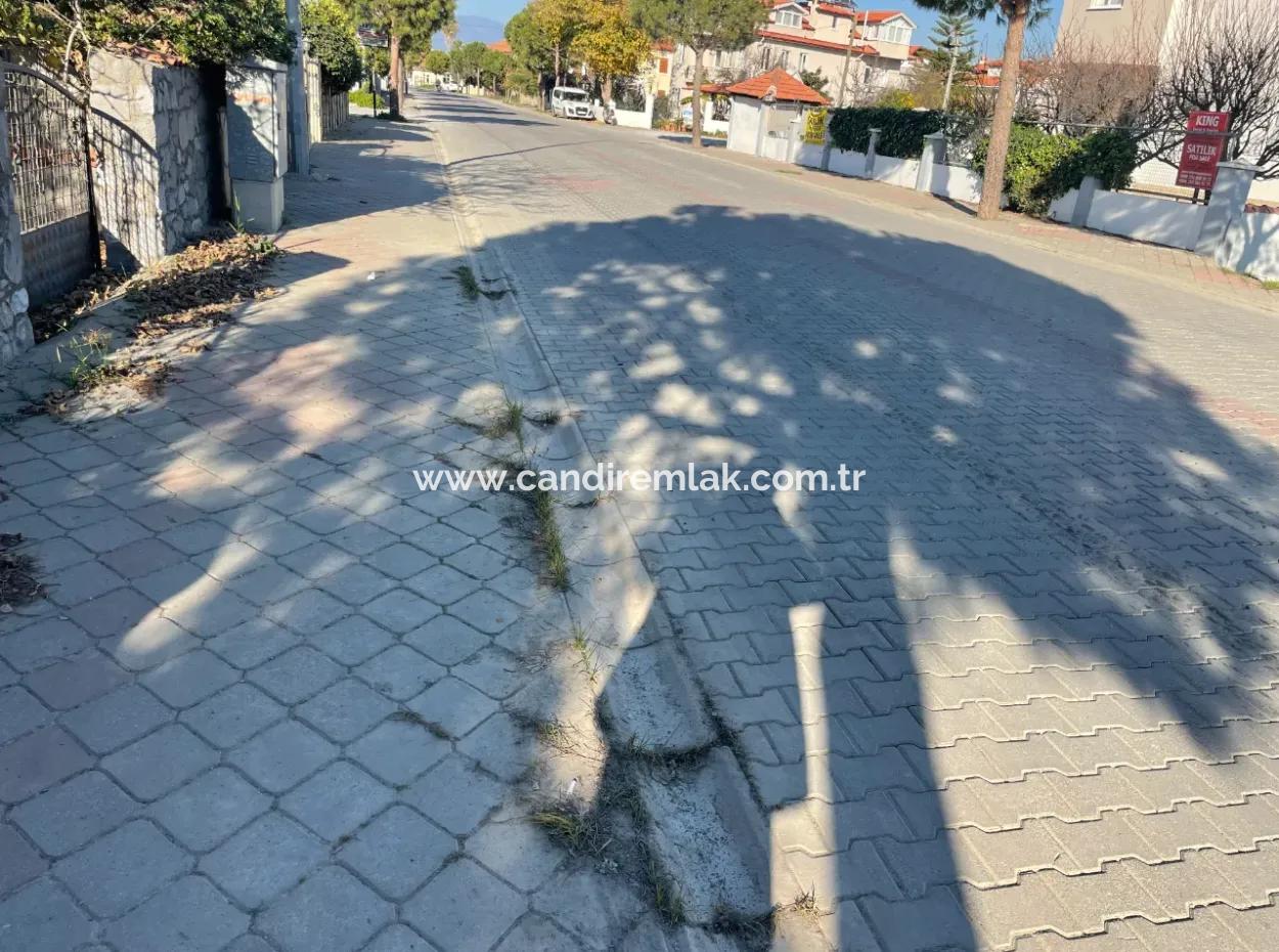 Dalyan 1000M2 Köşebaşı Land For Sale