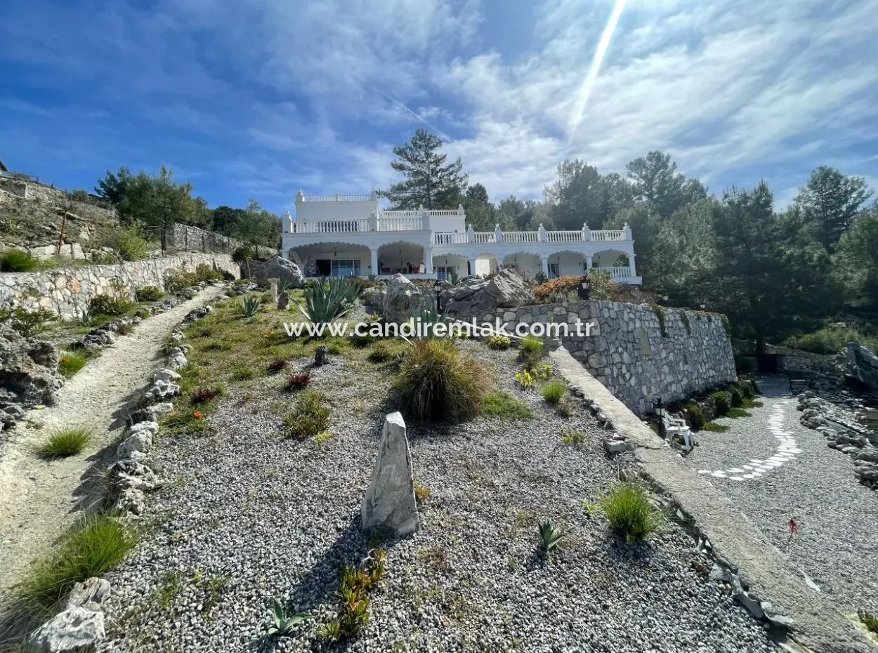Vip Villa For Sale In 5000M2 Land With Full Sea View In Gökbel