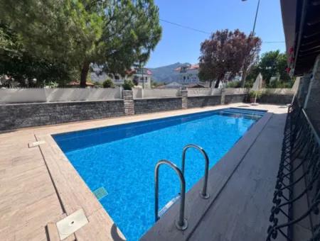 5 1 Villas For Sale In A Plot Of 301M2 In Dalyan Center