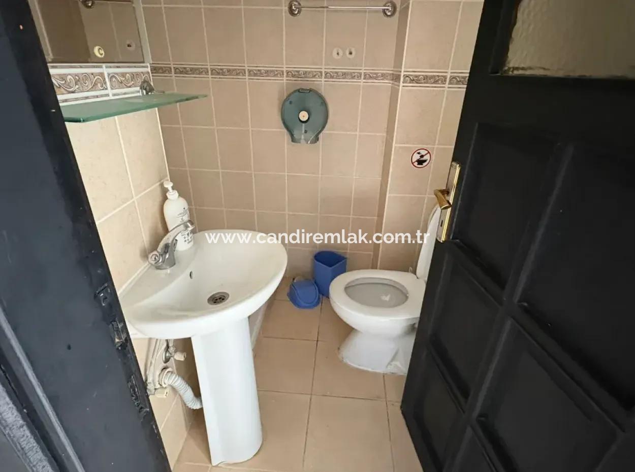 Dalyan'da 30 Odalı Kanala Yakın Satılık Otel