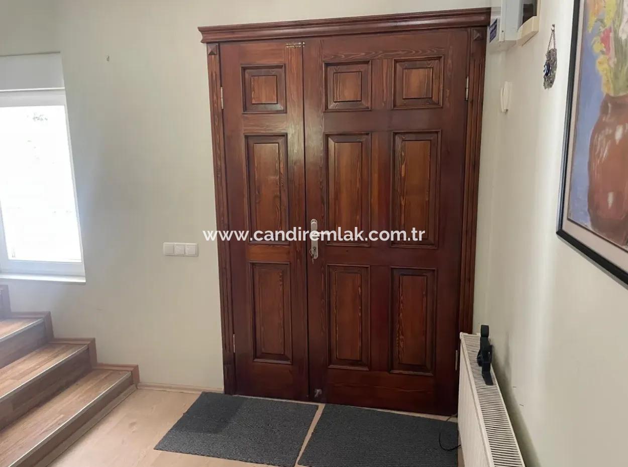 Dalyan Gülpınar'da 6000M2 Arsa İçerisinde 4+2 Satılık Villa