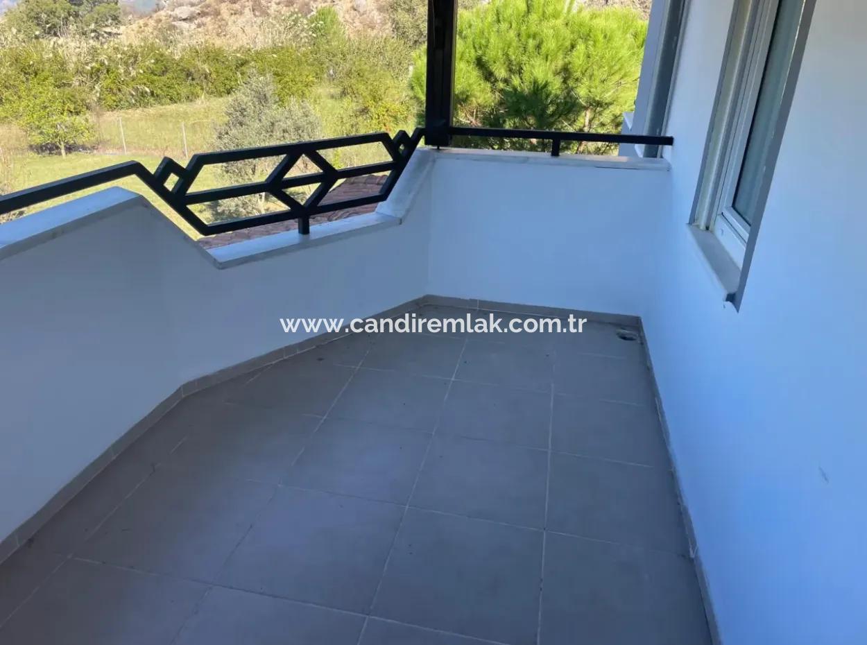 Dalyan Gülpınar'da 6000M2 Arsa İçerisinde 4+2 Satılık Villa