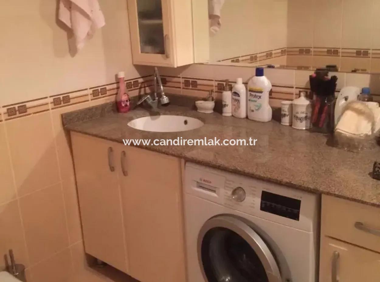 Alanya Telatiye Mahallesi Konaklı Mevkiinde Denize Yakın Köşebaşı 338M2 Arsa İçerisinde Satılık Villa