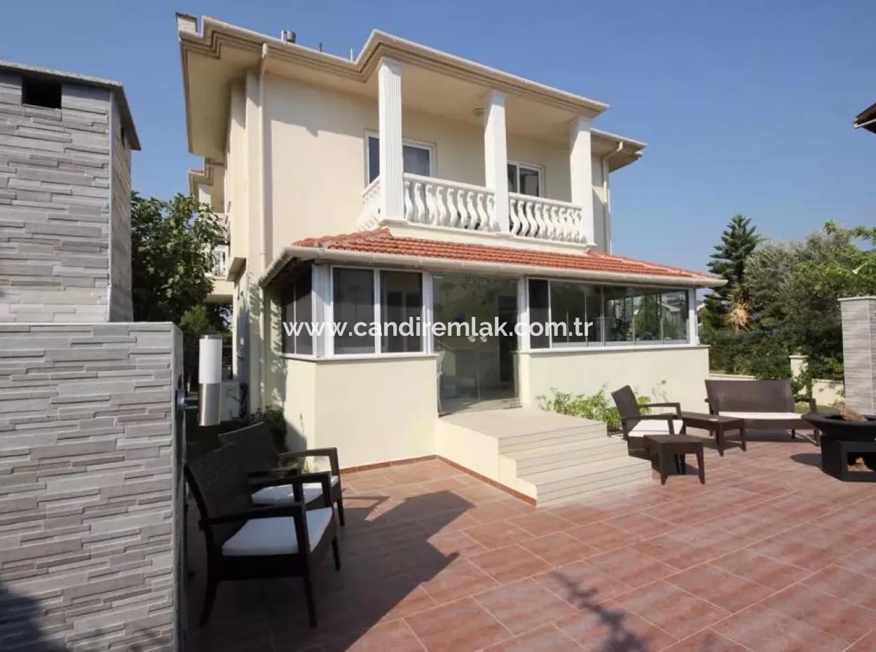 Dalyan Satılık Villa Gülpınar 540M2 Arsa İçerisnide Satılık 5+1 Villa
