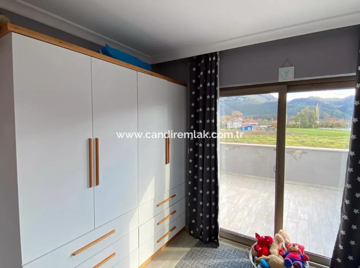 Okçular'da Satılık Villa Lüks 5 Yatak Odalı Satılık Villa