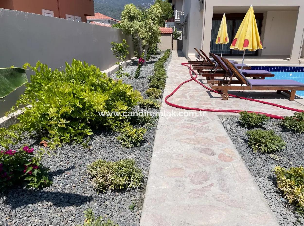 Dalyan Gülpınar'da Satılık 3+1 Villa