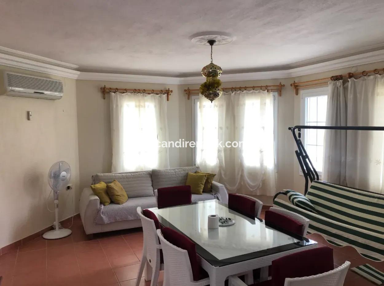 Dalyan Maraş'ta 1532M2 Satılık Villa