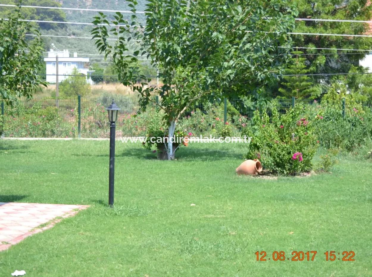 Ekincik'te Deniz Manzaralı Satılık Apart