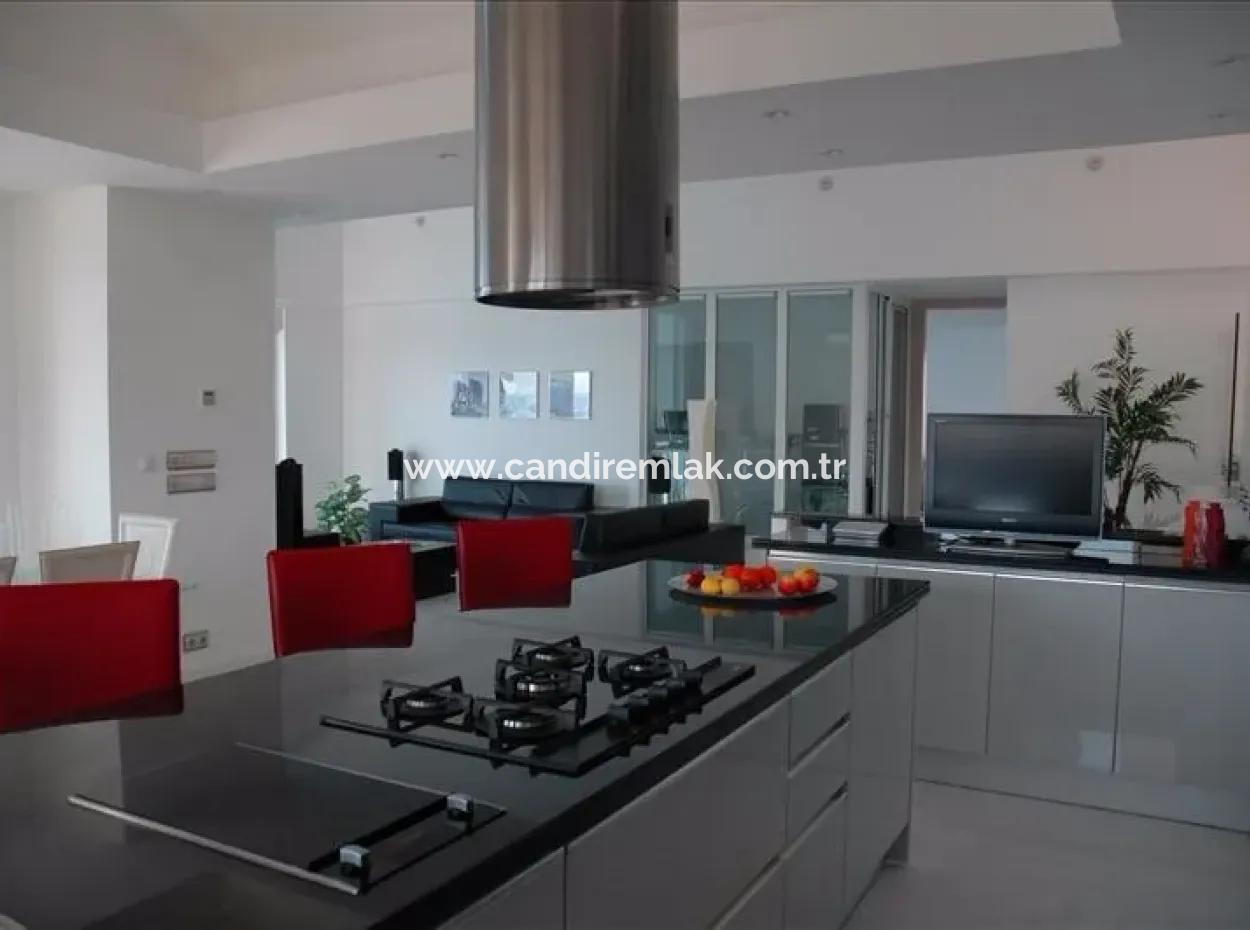 Kaş Denize Sıfır Satılık Villa Meyis Adasına Ve Deniz Manzaralı Satılık Villa