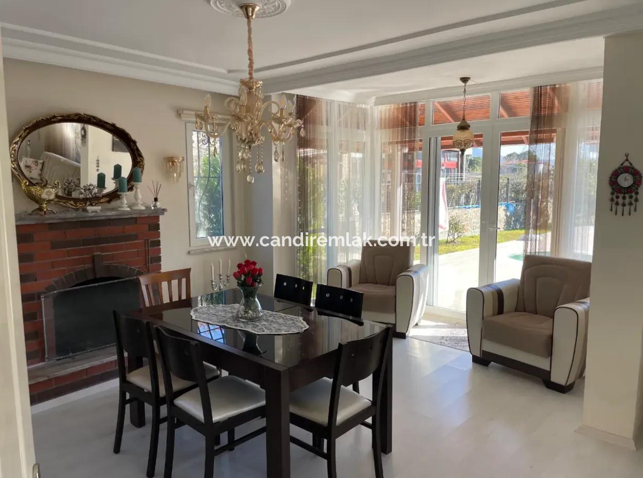 Dalyan'da 600M2 Arsa İçinde Satılık Villa