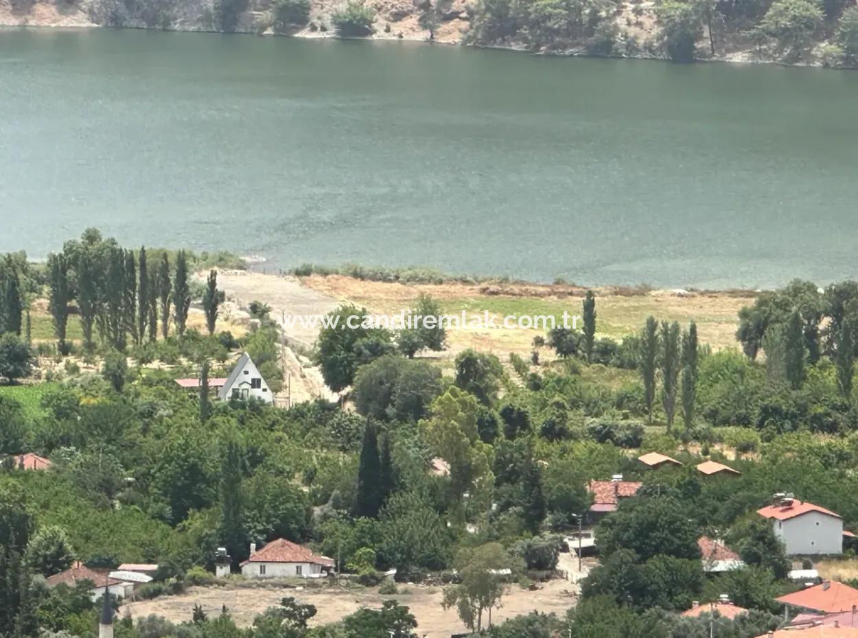 Çandır'da Göl Deniz Manzaralı Satılık Arsa