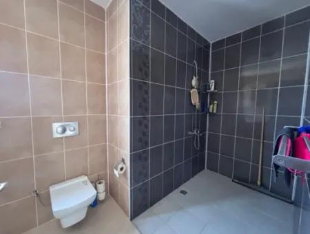 Dalyan Maraş'da Köşebaşında 980M2 Arsa İçin'de 5+1 Satılık Villa